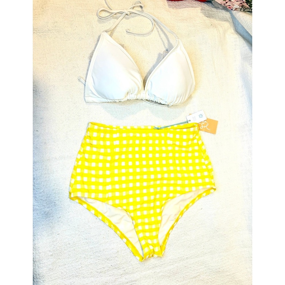 Triangle String Halter Top & Textured Gingham Full Coverage Bikini Bottom